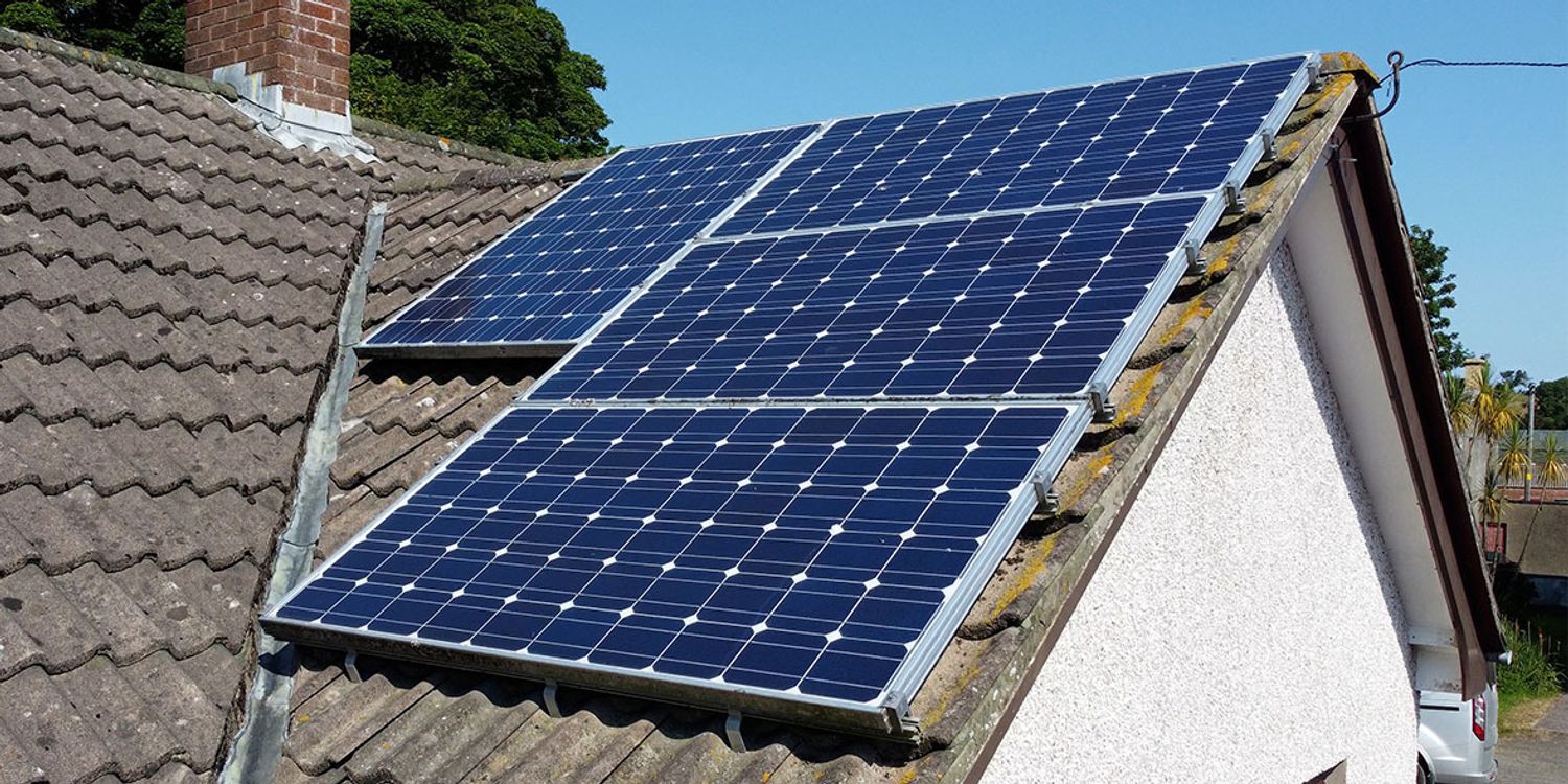 The Solar-Powered Home: Roofline Upgrades for Maximum Savings in 2024